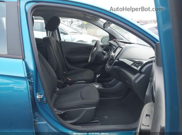 KL8CD6SA9LC419325 2020 CHEVROLET SPARK Бирюзовый Вид салона спереди
