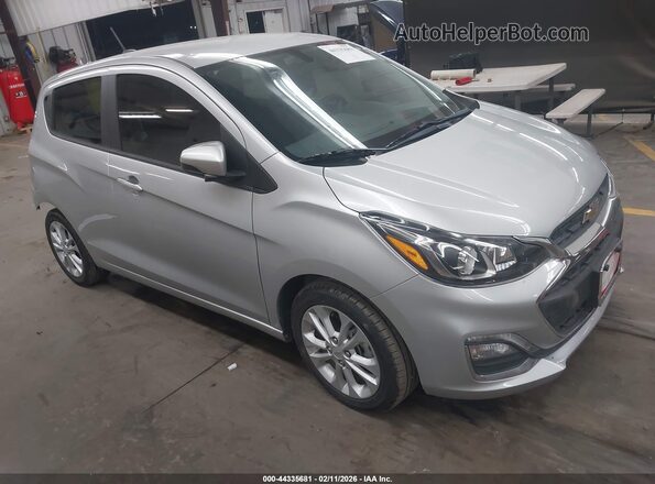 KL8CD6SAXLC419768 2020 CHEVROLET SPARK Серый Передняя правая четверть