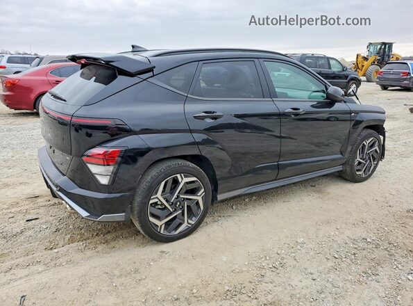 KM8HA3A3XRU034782 2024 HYUNDAI KONA Черный Задняя правая четверть