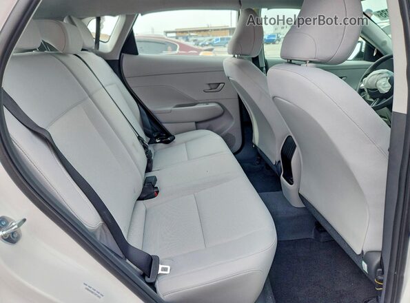 KM8HA3AB6TU371643 2026 HYUNDAI KONA Белый Вид задних сидений