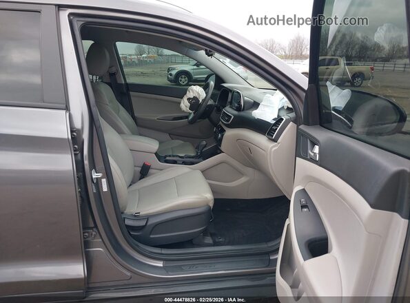 KM8J33A49LU141348 2020 HYUNDAI TUCSON Серый Вид салона спереди