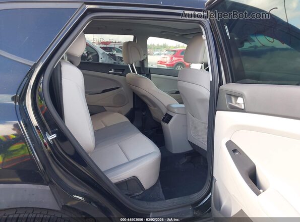 KM8J3CA23JU657118 2018 HYUNDAI TUCSON Черный Вид наклейки с VIN-кодом