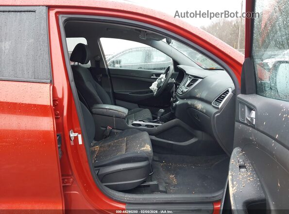 KM8J3CA41GU094337 2016 HYUNDAI TUCSON Оранжевый Вид салона спереди