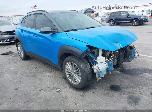 KM8K2CAA3LU450553 2020 HYUNDAI KONA Синий Передняя правая четверть