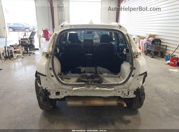 KM8K6CAB0NU874742 2022 HYUNDAI KONA Белый 