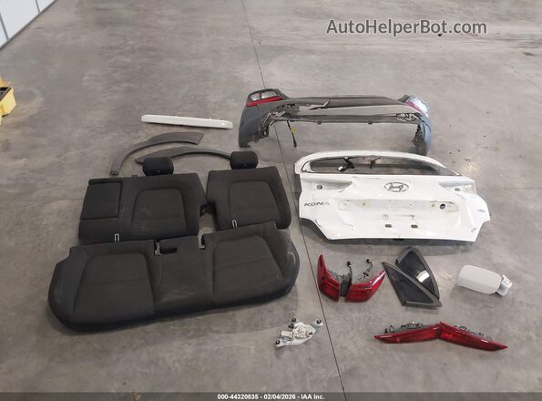 KM8K6CAB0NU874742 2022 HYUNDAI KONA Белый Вид щитка приборов