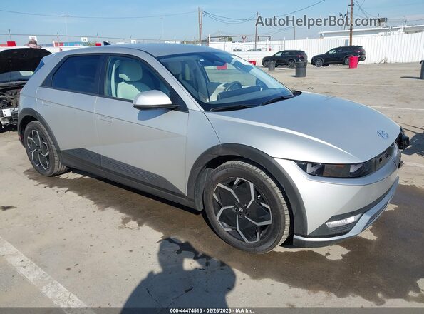 KM8KN4AE2PU145292 2023 HYUNDAI IONIQ 5 Silver Przód prawy