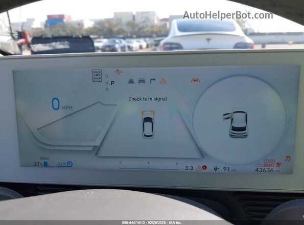 KM8KN4AE2PU145292 2023 HYUNDAI IONIQ 5 Silver Widok tylnych siedzeń