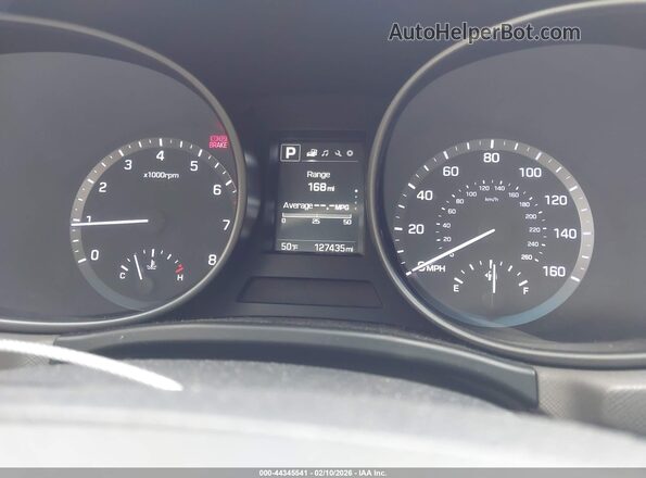 KM8SMDHF3HU231682 2017 HYUNDAI SANTA FE Серый Вид задних сидений