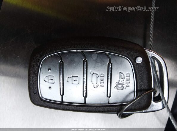 KMHC65LC0MU258690 2021 HYUNDAI IONIQ HYBRID Черный Вид панели приборов