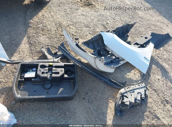 KMHC65LC5HU037348 2017 HYUNDAI IONIQ HYBRID Белый Вид щитка приборов