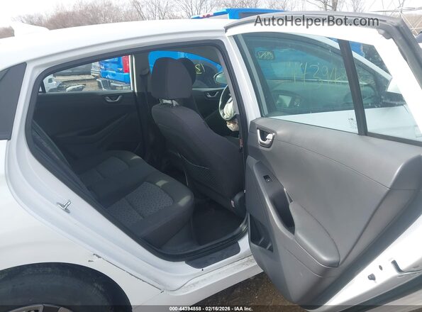 KMHC65LC8JU076229 2018 HYUNDAI IONIQ HYBRID White VIN კოდის სტიკერის ხედი