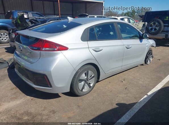 KMHC65LC8KU119548 2019 HYUNDAI IONIQ HYBRID Серебряный Задняя правая четверть