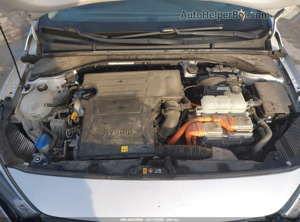 KMHC65LCXKU113914 2019 HYUNDAI IONIQ HYBRID Серый Вид сзади