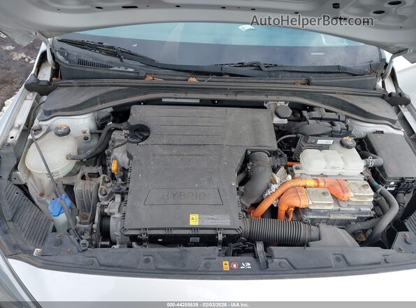 KMHC65LCXKU149568 2019 HYUNDAI IONIQ HYBRID Серебряный Вид сзади