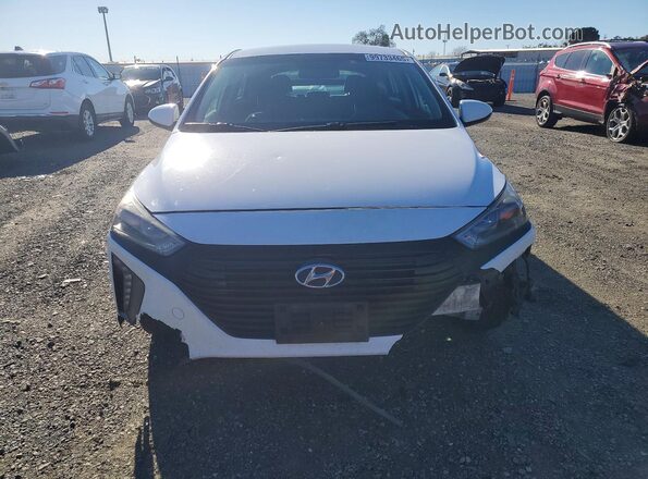KMHC65LD7KU105620 2019 HYUNDAI IONIQ Белый Вид спереди
