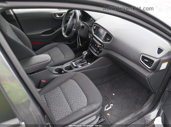 KMHC65LD8KU155068 2019 HYUNDAI IONIQ PLUG-IN HYBRID Серый Вид салона спереди