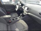 2018 Hyundai Ioniq Hybrid Sel Blue vin: KMHC75LC0JU073208