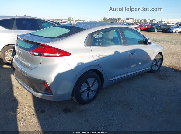 KMHC75LC0LU195893 2020 HYUNDAI IONIQ HYBRID Серебряный Задняя правая четверть