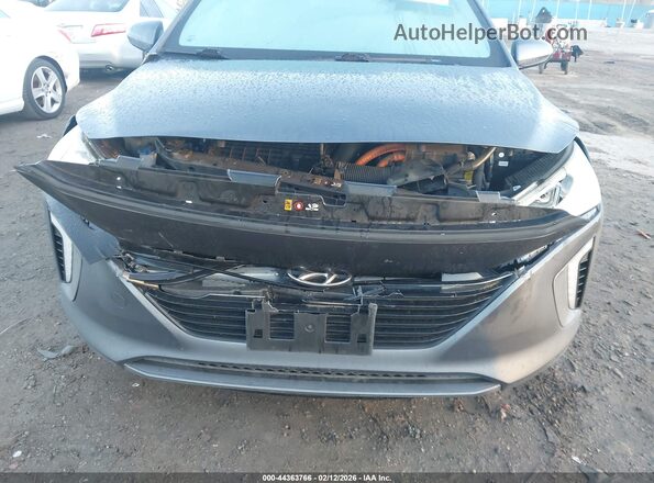 KMHC75LC1HU021967 2017 HYUNDAI IONIQ HYBRID Серебряный Вид спереди