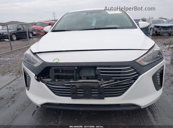 KMHC75LC1KU116973 2019 HYUNDAI IONIQ HYBRID Белый Вид щитка приборов