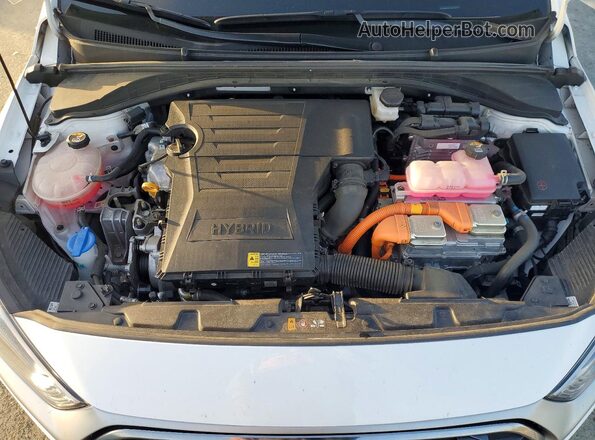 KMHC75LC2NU282603 2022 HYUNDAI IONIQ White უკანა სალონის ხედი