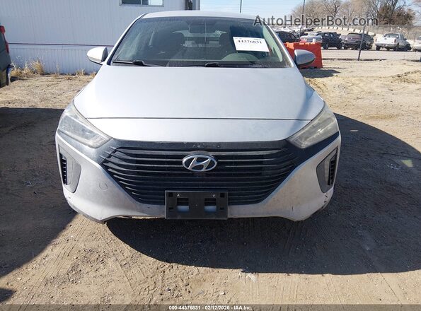KMHC75LC7JU063906 2018 HYUNDAI IONIQ HYBRID Silver Vista del cuadro de instrumentos