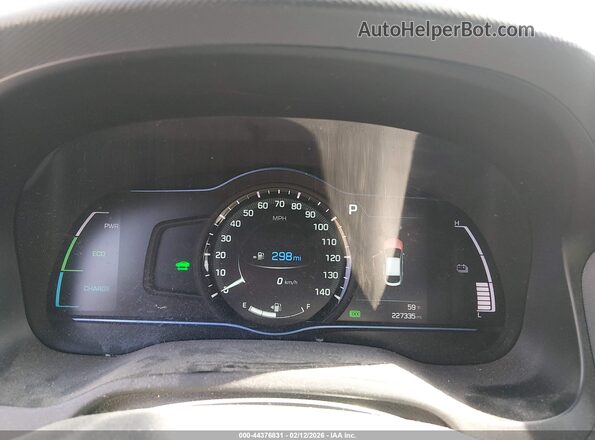 KMHC75LC7JU063906 2018 HYUNDAI IONIQ HYBRID Silver Vista de los asientos traseros