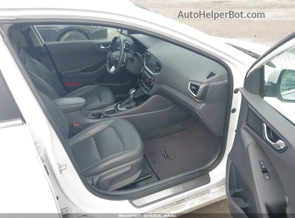 KMHC85LCXKU124292 2019 HYUNDAI IONIQ HYBRID Белый Вид салона спереди
