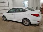 2017 Hyundai Accent Se Белый vin: KMHCT4AE2HU278047