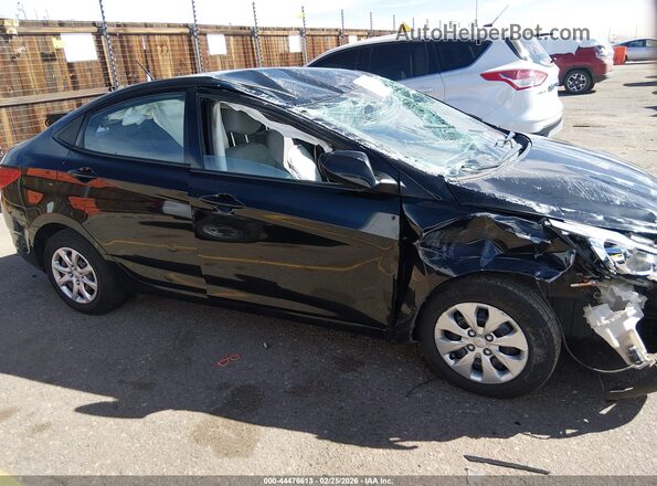 KMHCT4AE5HU313180 2017 HYUNDAI ACCENT Черный Вид задней части салона