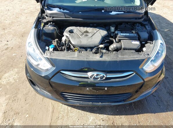 KMHCT5AE3HU347656 2017 HYUNDAI ACCENT Black Widok z tyłu