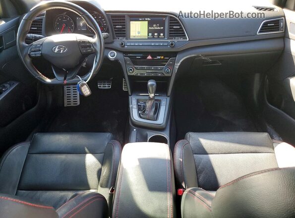 KMHD04LB2JU553907 2018 HYUNDAI ELANTRA Синий Вид панели приборов