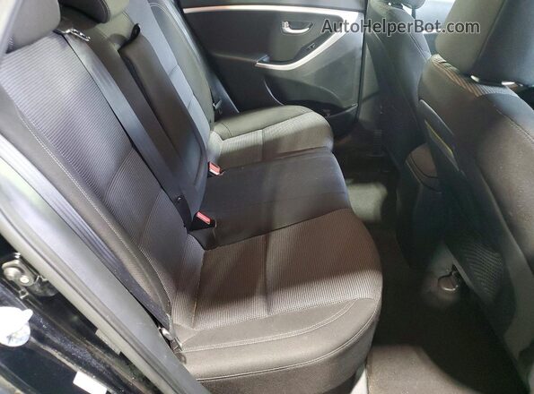 KMHD35LH3GU286805 2016 HYUNDAI ELANTRA Black Widok tylnych siedzeń