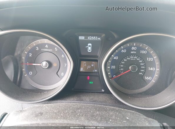KMHD35LH4HU360329 2017 HYUNDAI ELANTRA GT Белый Вид задних сидений