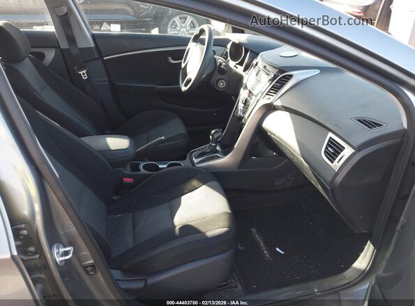 KMHD35LH7GU321040 2016 HYUNDAI ELANTRA GT Серый Вид салона спереди