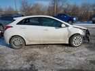 2017 Hyundai Elantra Gt   Белый vin: KMHD35LH8HU376758