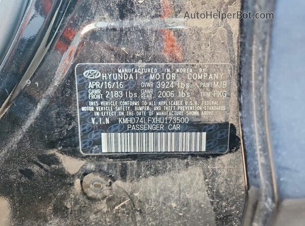 KMHD74LFXHU173500 2017 HYUNDAI ELANTRA Черный Вид подкапотного пространства