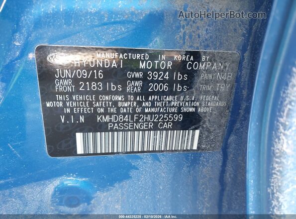 KMHD84LF2HU225599 2017 HYUNDAI ELANTRA Blue Вид підкапотного простору