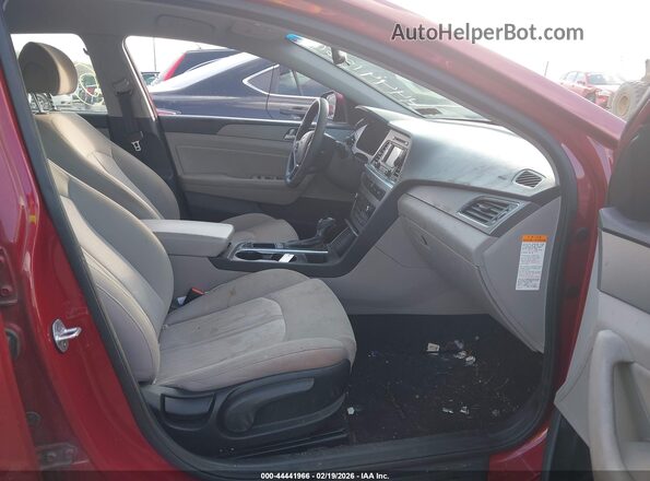 KMHE24L12GA019175 2016 HYUNDAI SONATA HYBRID Красный Вид салона спереди