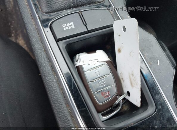 KMHE24L12HA058236 2017 HYUNDAI SONATA HYBRID Серебряный Вид панели приборов