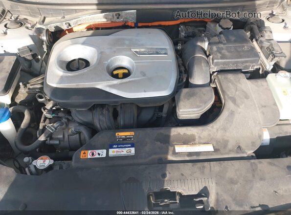 KMHE24L16HA059163 2017 HYUNDAI SONATA HYBRID Серебряный Вид сзади