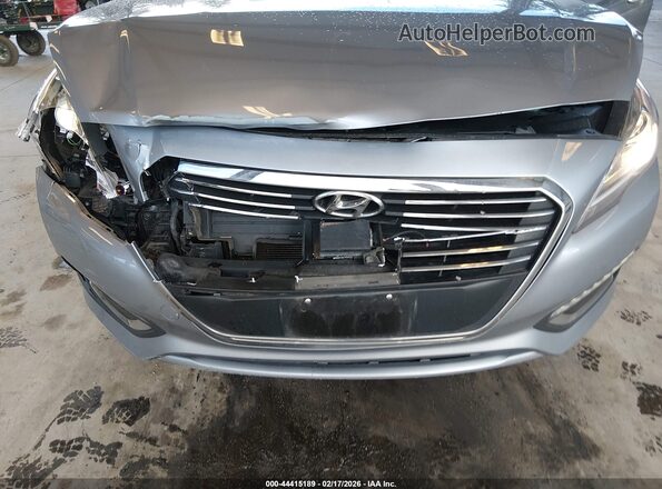 KMHE34L16GA014638 2016 HYUNDAI SONATA HYBRID Серебряный Вид спереди