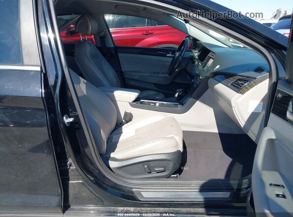 KMHE34L17HA048038 2017 HYUNDAI SONATA HYBRID Черный Вид салона спереди