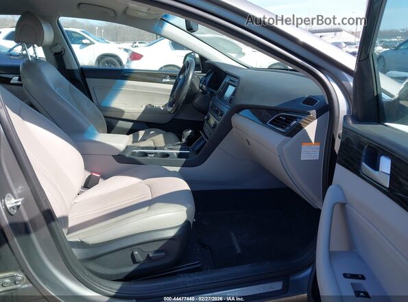 KMHE34L39HA068972 2017 HYUNDAI SONATA HYBRID Серый Вид салона спереди