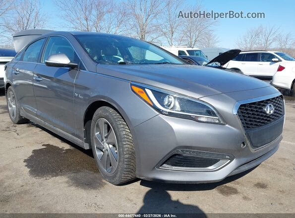 KMHE34L39HA068972 2017 HYUNDAI SONATA HYBRID Серый Передняя правая четверть