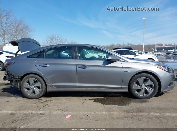 KMHE34L39HA068972 2017 HYUNDAI SONATA HYBRID Серый Вид задней части салона