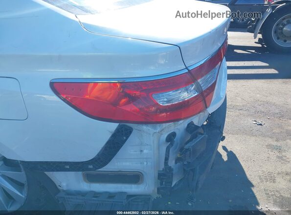 KMHFH4JG0HA588053 2017 HYUNDAI AZERA Белый 