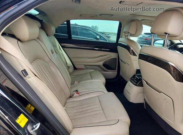 KMHG54JH3HU024370 2017 GENESIS G90 Черный Вид задних сидений