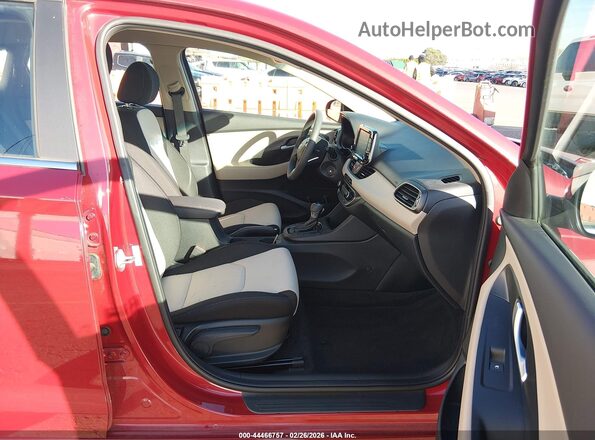 KMHH35LE3LU145993 2020 HYUNDAI ELANTRA GT Red Front interior view